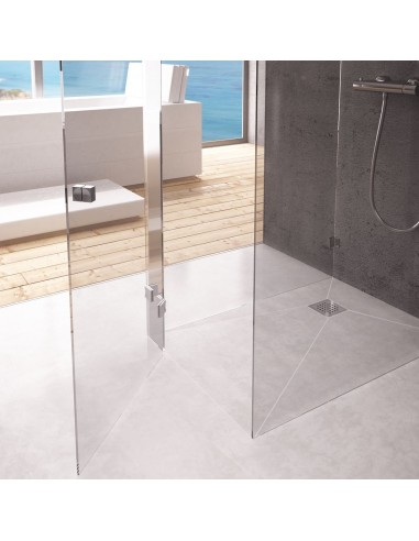 Esempio di Wet Room finita con la vaschetta qui disponibile - schermo parallelo alla parete (scarico sfalsato)