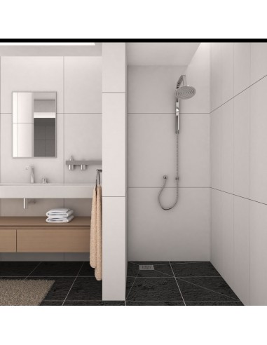 Esempio di Wet Room finita con lo scarico disponibile qui (wet room quadrata con scarico nell&#039;angolo)