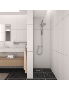 Esempio di Wet Room finita con lo scarico disponibile qui (wet room quadrata con scarico nell'angolo)