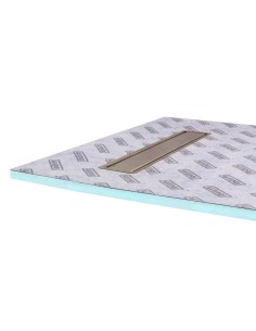 Foto vera del piatto doccia con copertura montata